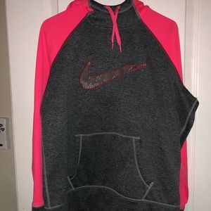 Nike pullover